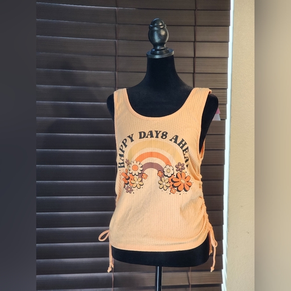 ♦️SOLD♦️- Zoe+Liv - Happy Days Ahead - Cinched, Cropped Tank - Juniors XL - NWT - Picture 1 of 7